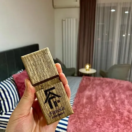 Farola Apartment *